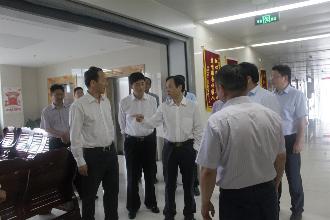 安徽省调研组莅临荣康医院走访调研